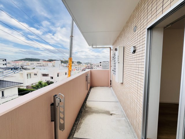 アリエッタＧＩＢＯ(ぎぼ)のバルコニー