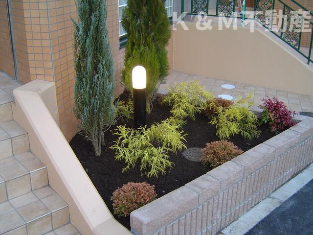 ルネス・フィエスタのエントランス|エントランスです