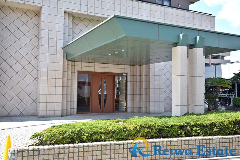 クレストフォルム湘南辻堂グランステージのエントランス