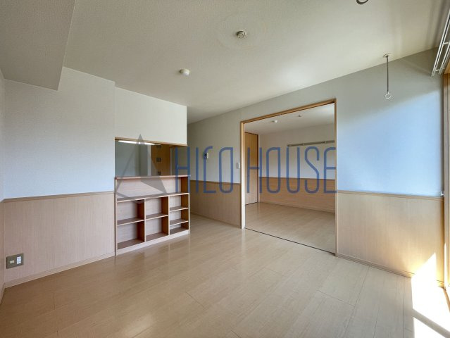 グランシャリオⅢの居間・リビング