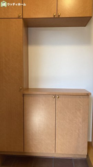 【玄関】 | 草加市中根3丁目　中古一戸建て