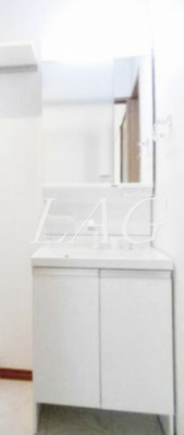 【独立洗面台】 | ヴィラージュ野口町 | 独立洗面台です。