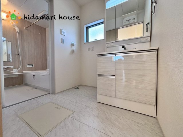 川島町上伊草　新築戸建　リーブルガーデン01のキッチン