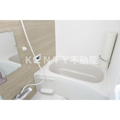 【浴室】 | ウェルスクエアイズム蒲田 | 落ち着いた空間のお風呂です