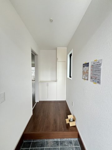 【玄関】 | 福岡市南区大平寺1丁目9期　1号棟（全1棟）【仲介手数料無料・0円】 | 現地写真。