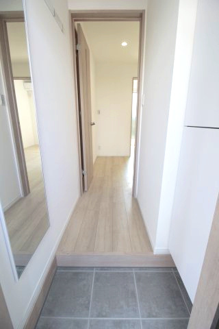 【玄関】 | AQUE24 | 毎日通る玄関はこちらです