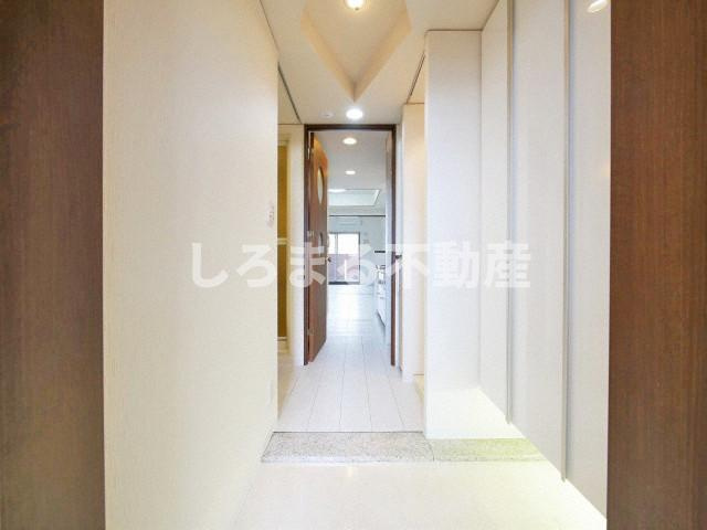 コンソラーレ同心の玄関