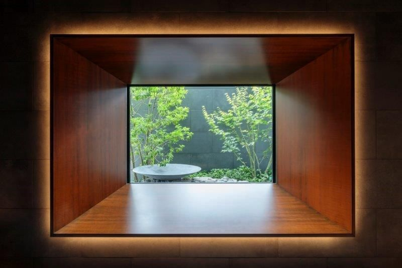 ONE ROOF RESIDENCE NISHINIPPORI のエントランス