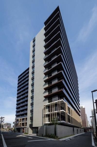 ONE ROOF RESIDENCE NISHINIPPORI の外観