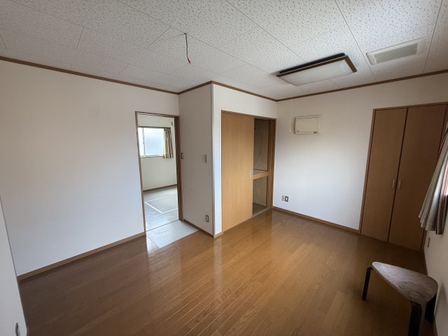 和歌山市吹屋町2丁目・倉庫・54698の洋室