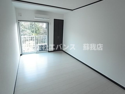 【居間・リビング】 | ロイヤルコート | 使いやすいリビングです