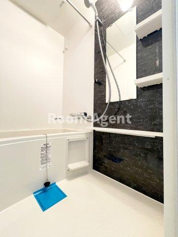 エスリード栄イーストスクエアの浴室