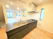 【仲介手数料５５０万円が無料！！】■自由が丘駅６分■プレミアムデザインハウスの画像