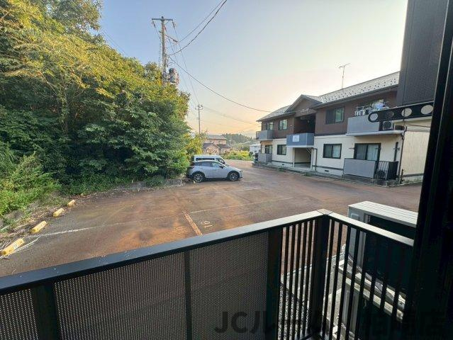 柏崎市半田２丁目のアパートの展望