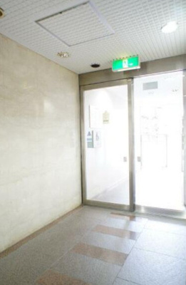 【エントランス】 | シティハイツ根津 | ゆとりのあるエントランスです