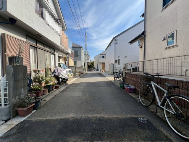 【独立洗面台】 | ～インフィーア Vol. 68　西東京市住吉町４丁目　ブランド新築戸建て～ | 【施工例】美しさと機能性を兼ね備えた収納豊富な洗面化粧台です