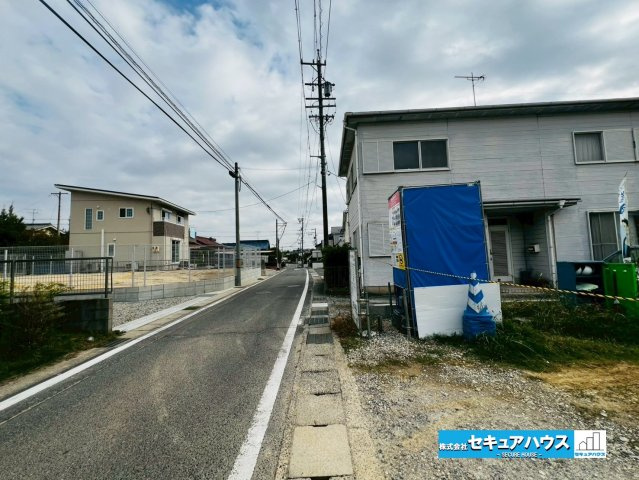 【今からご案内可能】大府市長根町6丁目　全5棟　の前面道路含む現地写真|事前予約にて現地ご見学いただけます！お気軽にお問い合わせください♪
■株式会社　セキュアハウス■
住宅ローンに強く、知識、経験豊富なスタッフ在籍
お客様に寄り添い、ご成約後もサポート致します