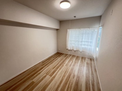 【洋室】中山手セントポリア 