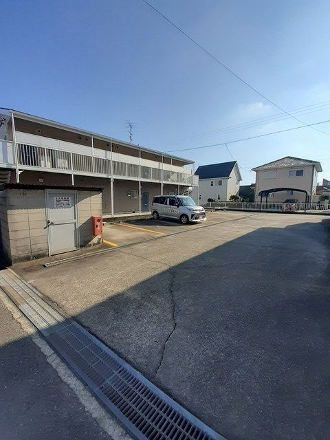 サンプラザ小池Ｂ　　刈谷市近郊の賃貸ならクラスホーム刈谷店の駐車場
