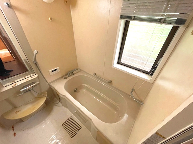 高島市マキノ町大沼中古戸建の浴室