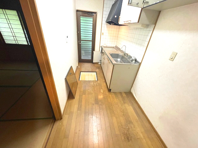 高島市マキノ町大沼中古戸建のキッチン