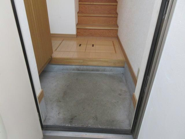 シンセイパレスの玄関