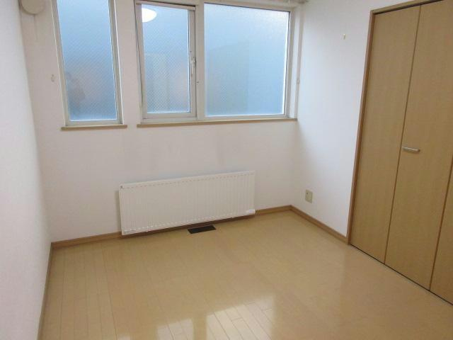 シンセイパレスの洋室