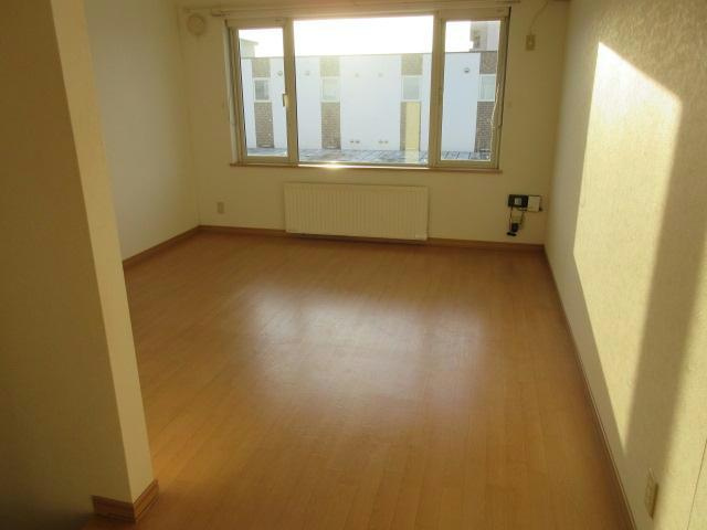 シンセイパレスの居間・リビング