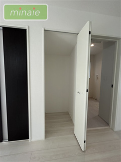 【収納】 | リビング階段　当社の近隣物件　栄町　全3棟　1号棟 | 同仕様施工例