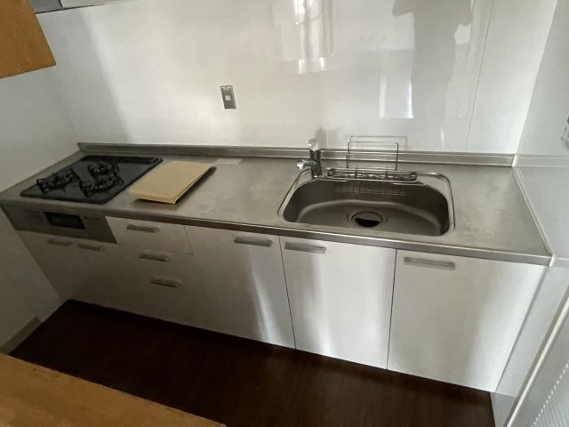 川崎市麻生区百合丘２丁目の賃貸マンションのキッチン