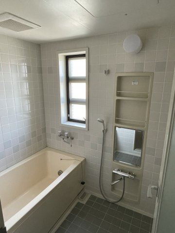 川崎市麻生区百合丘２丁目の賃貸マンションの浴室