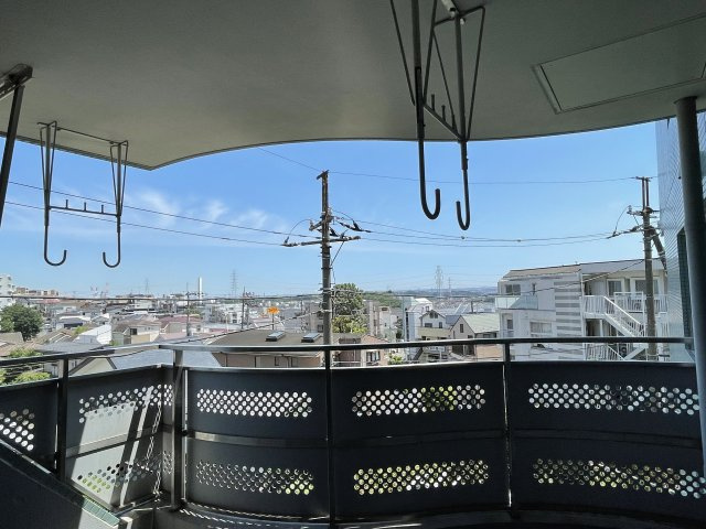 川崎市麻生区百合丘２丁目の賃貸マンションの展望