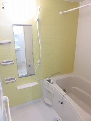 【浴室】 | ルーチェ・ソラーレⅠ