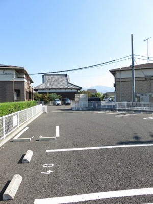 【駐車場】 | ルーチェ・ソラーレⅠ