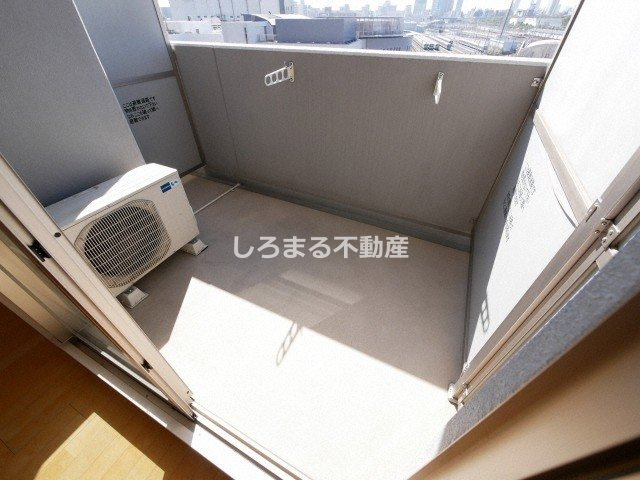 グラマシー京橋のバルコニー
