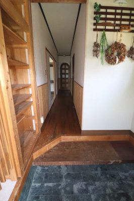 【玄関】 | さつま町田原字柴立 戸建 | 玄関