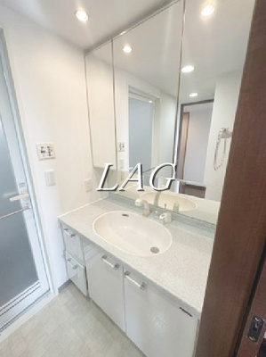 【洗面所】 | ベルドゥムール草加旭町 | 洗面台です。