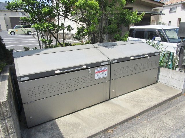 ヴィラーチェＡのその他共用部分|ゴミステーション
