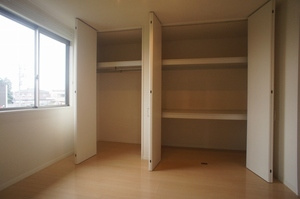 ヴィラーチェＡの収納