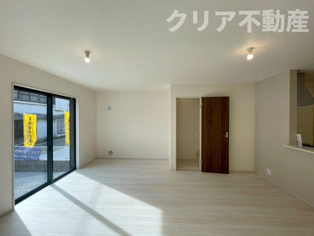 【居間・リビング】 | 高崎市石原町第24　6号棟