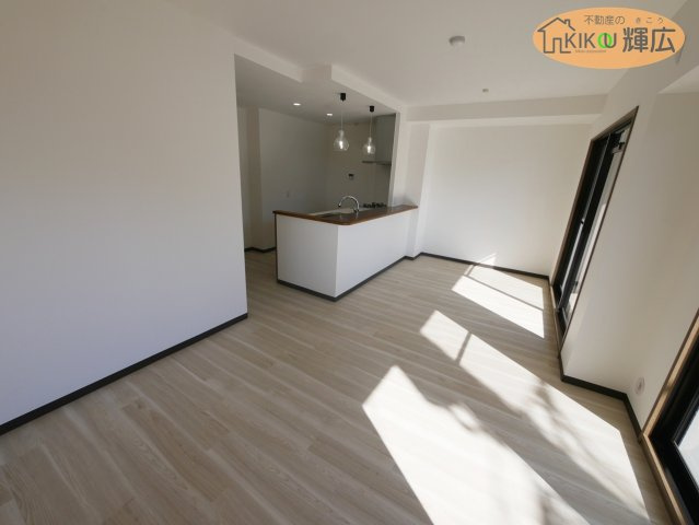 【居間・リビング】 | リベール明石東二見Ⅰ　2階