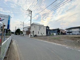 【前面道路含む現地写真】 | 川越市大塚新町　建築条件なし売地　西武新宿線『南大塚駅』徒歩17分　【武蔵野小学区】