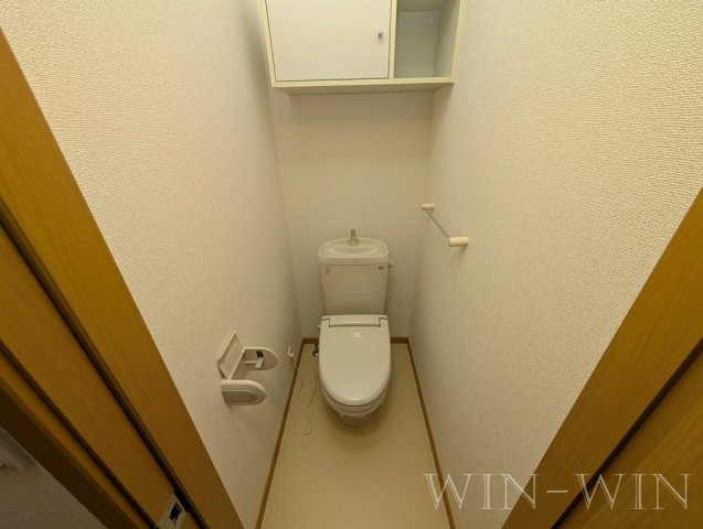 ヴィラス新栄のトイレ