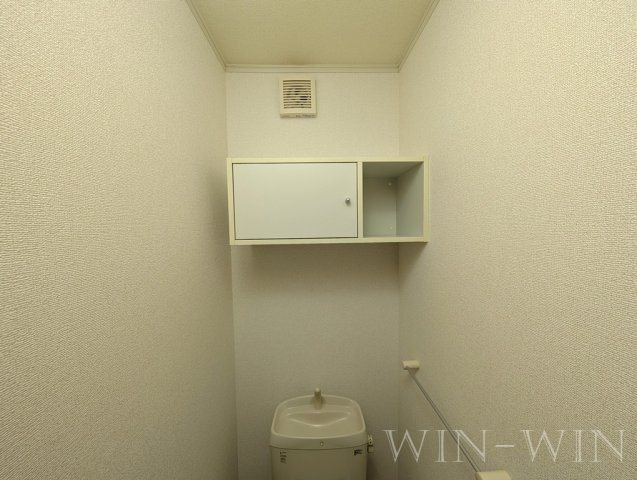 ヴィラス新栄のトイレ