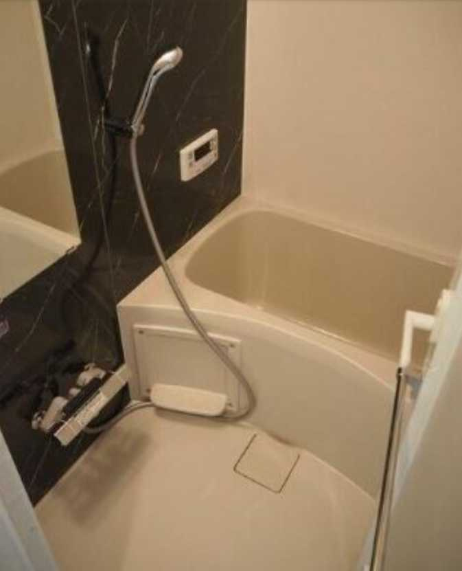 クレイシア三軒茶屋　ネット無料　分譲賃貸　高層階の浴室