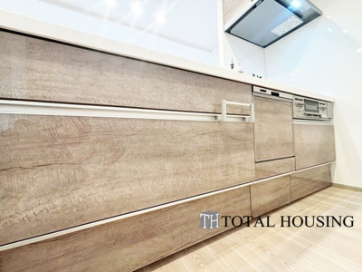 【キッチン】 | ライオンズマンション円山第2 | キッチンワークしながら大切な家族との会話を楽しむ。家族のコミュニケーションが生まれるキッチンです♪