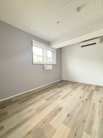 「防音マンション」VORT野方レジデンスの居間・リビング|防音室は防音床、防音壁、防音天井となっており、まさに楽器を演奏するためにつくられた24時間楽器演奏可能の防音室です