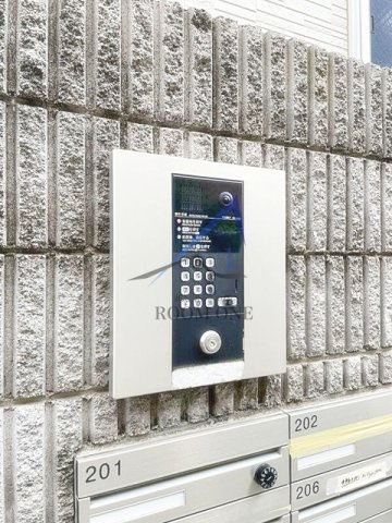 サークルハウス田園調布参番館のセキュリティ|オートロックです。