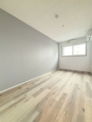 「防音マンション」VORT野方レジデンスの居間・リビング|防音室は防音床、防音壁、防音天井となっており、まさに楽器を演奏するためにつくられた24時間楽器演奏可能の防音室です