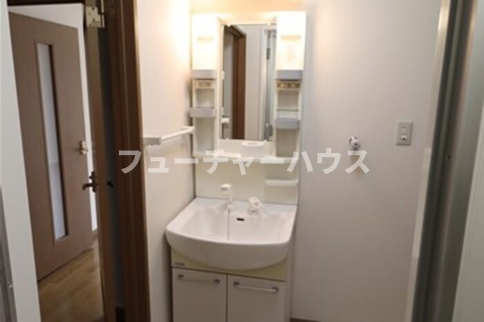 ロイヤルメゾンの洗面所